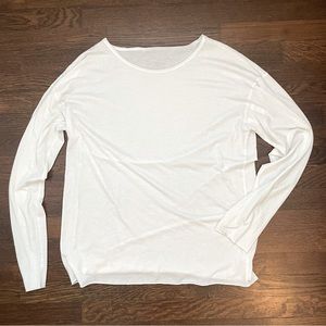 Alo Yoga Mens White Long Sleeve T-shirt, Size Large